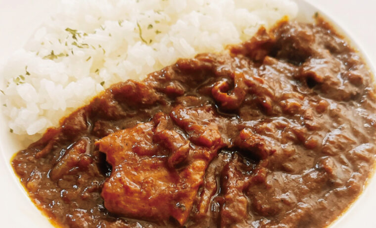 【とろとろでぷるぷる　至高の牛すじカレー】の作り方